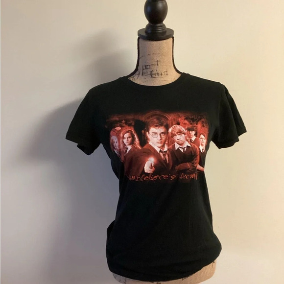 Harry Potter Dumbledore's Army Graphic Tee, Size S - Picture 3 of 7